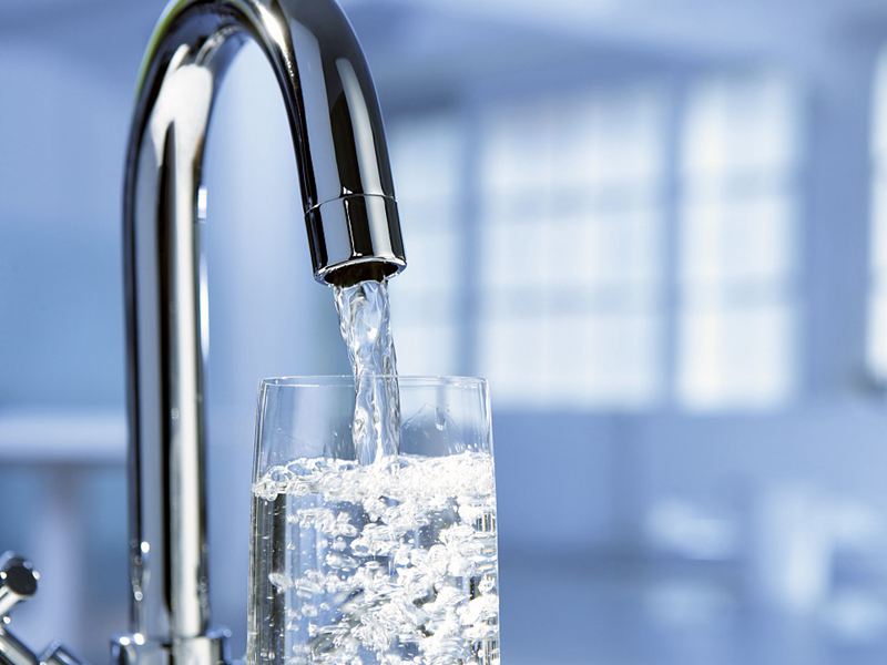 饮水与健康有什么联系？如何健康饮水？